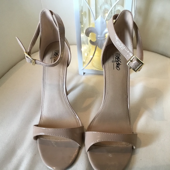 Mossimo from Target - Picture 7 of 15